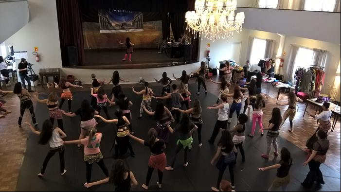 Dança do Ventre - Belly Dance - Dança Árabe - Dança Oriental Árabe